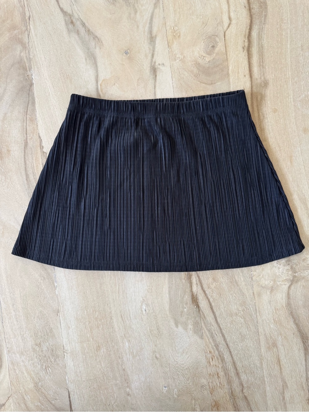 By Gianna black mini skirt